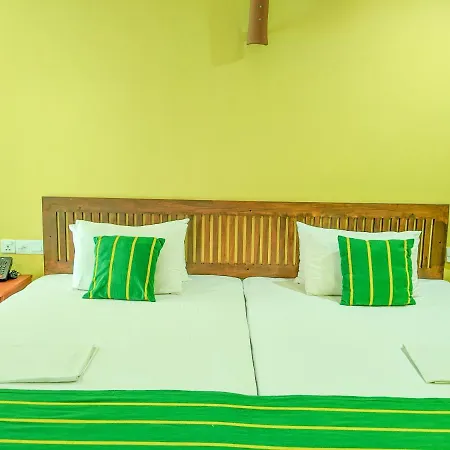Yala Golden Wild Bed & Breakfast Tissamaharama Exterior photo