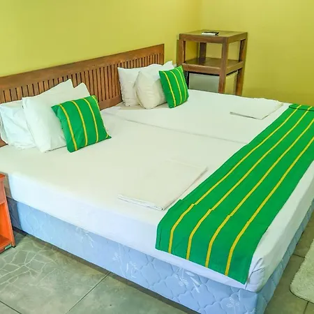 Yala Golden Wild Bed & Breakfast Tissamaharama Exterior photo