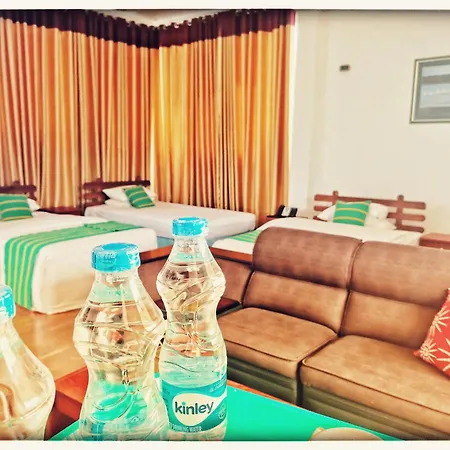Yala Golden Wild Bed & Breakfast Tissamaharama Exterior photo