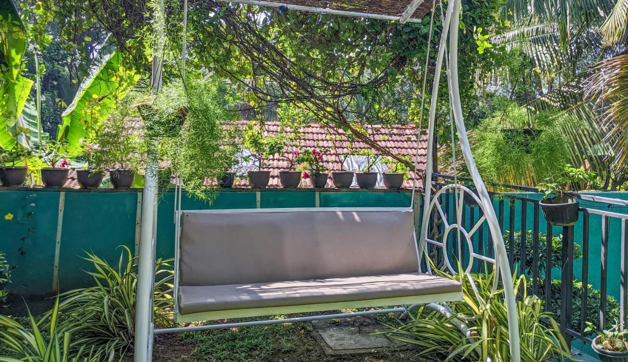 Couette-café Yala Golden Wild Tissamaharama
